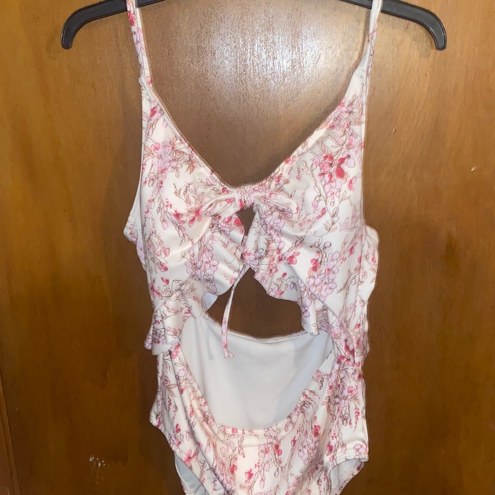 NWT Floral blush pink open front-tie one piece bathing suit